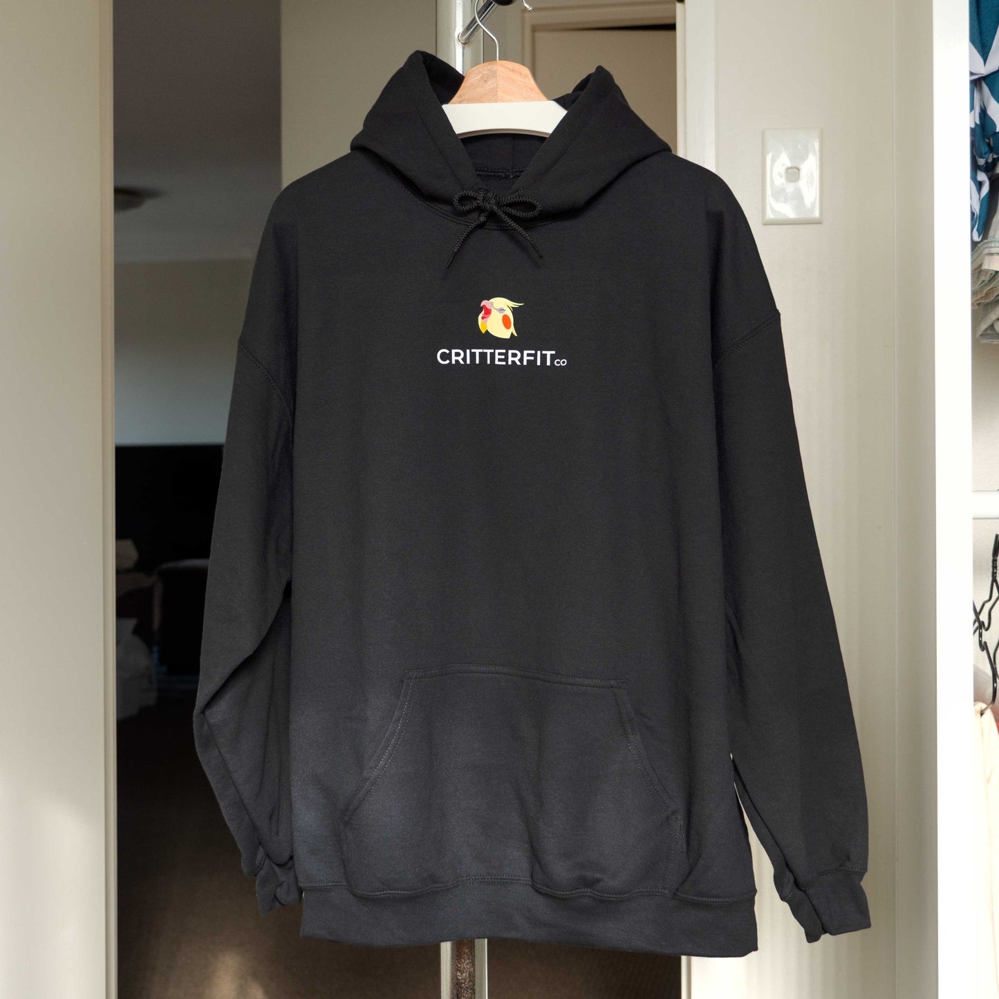"Head Scratch, Don't I?" Hoodie JP edition — Bird Brain Series No. 2 - CritterFit Co
